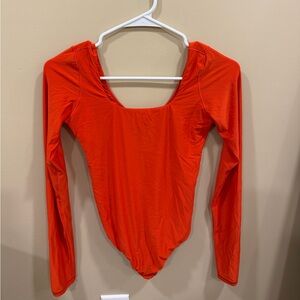 Aerie Women's red Long Sleeve Top